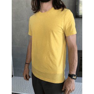 T-Shirt | Men's | Banana Republic | Medium | Yellow | Soft